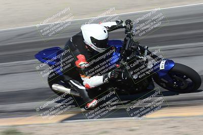 media/Oct-30-2025-Racers Edge (Thu) [[dabbdaf680]]/3-B Group/Session 3 (Turn 15 Inside)/